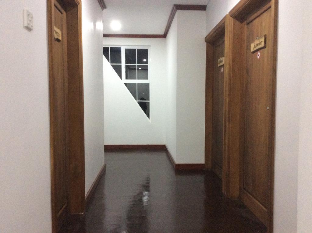 Tealeaf Bed and Breakfast Nuwara Eliya Exteriör bild